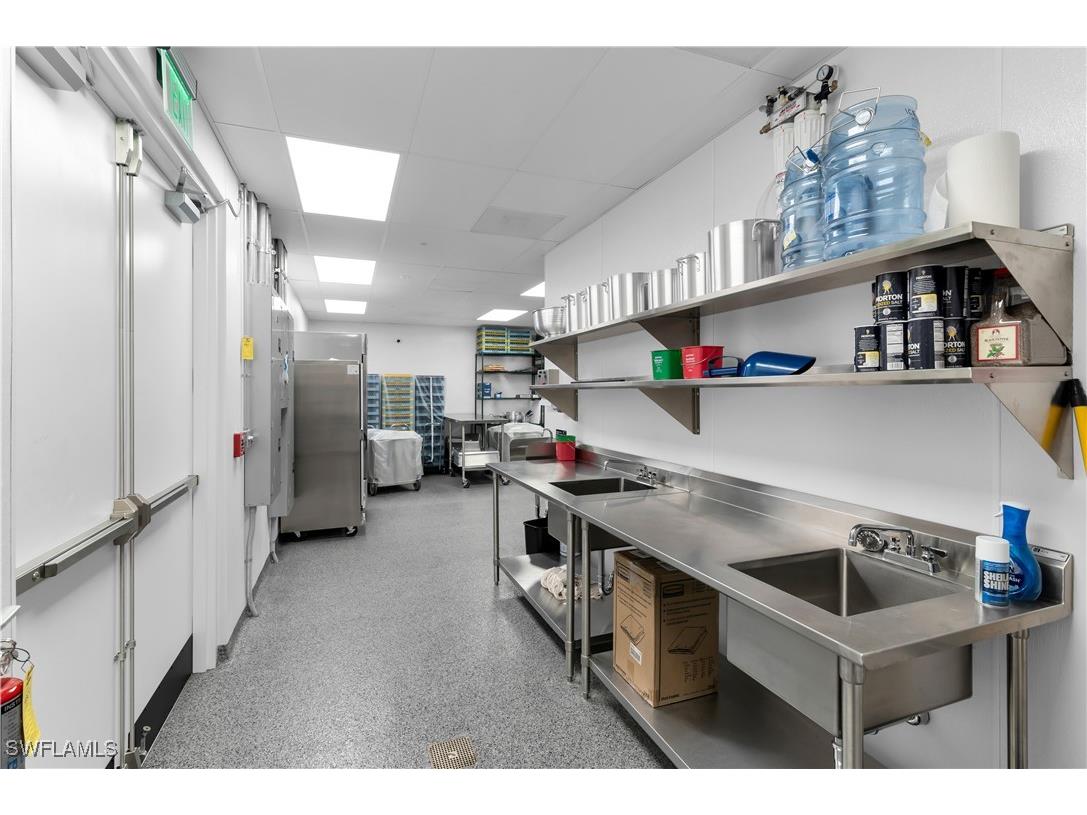 6901 Hendry Creek Drive Fort Myers FL 33908 225080265 image21