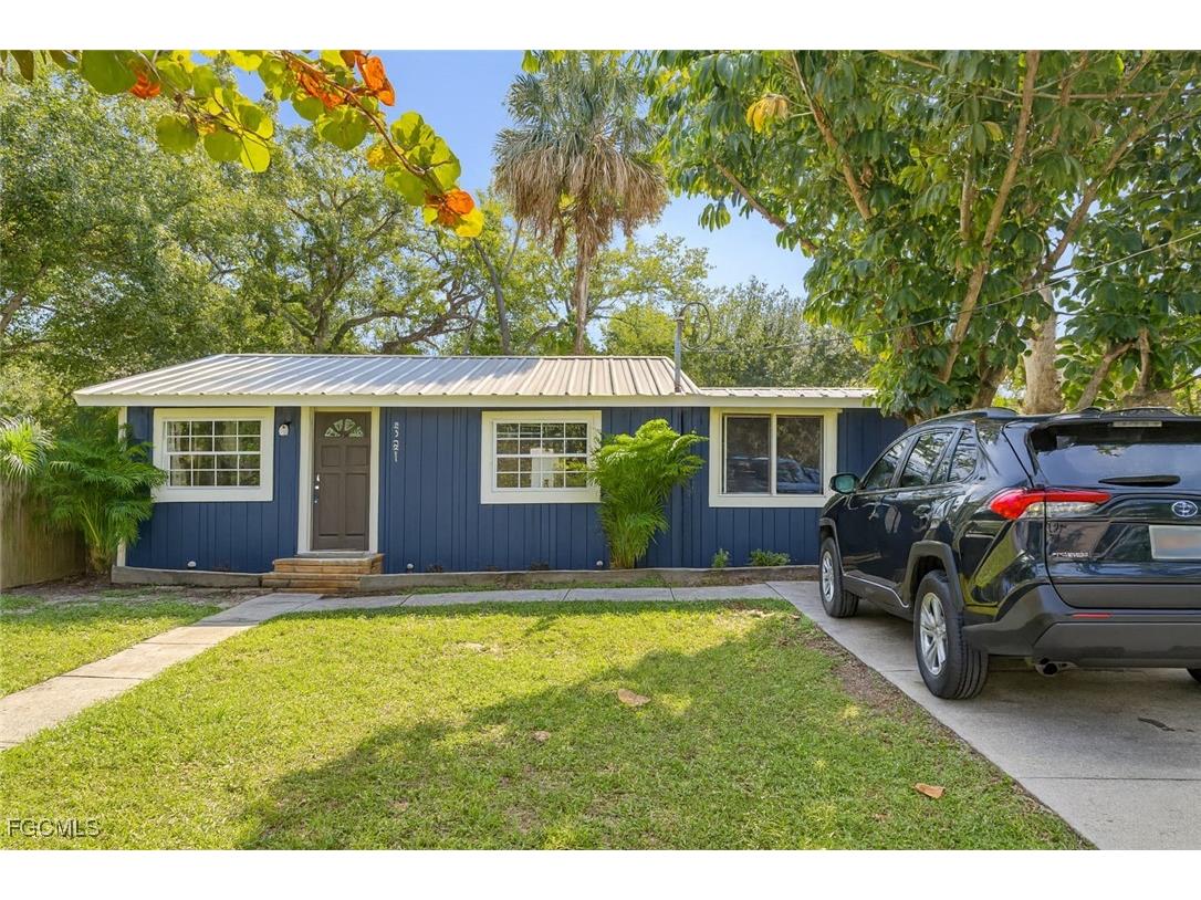 6901 Michigan Avenue Gibsonton FL 33534 2025011893 image1