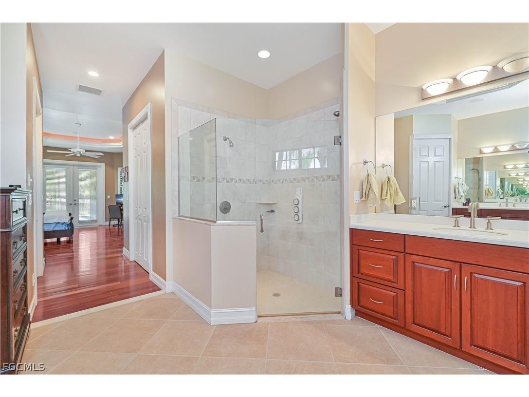 6905 Highland Park Circle Fort Myers FL 33966 2026009631 image33