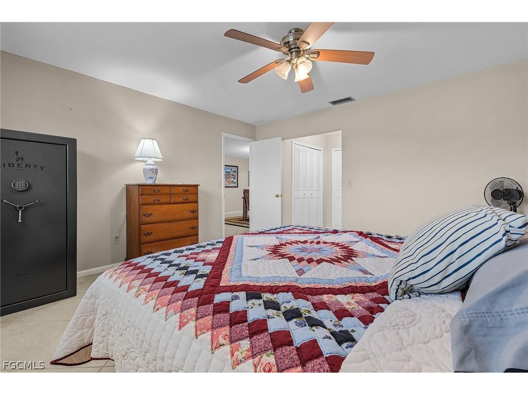 6907 Birdie Way Fort Myers FL 33919 2026006849 image14