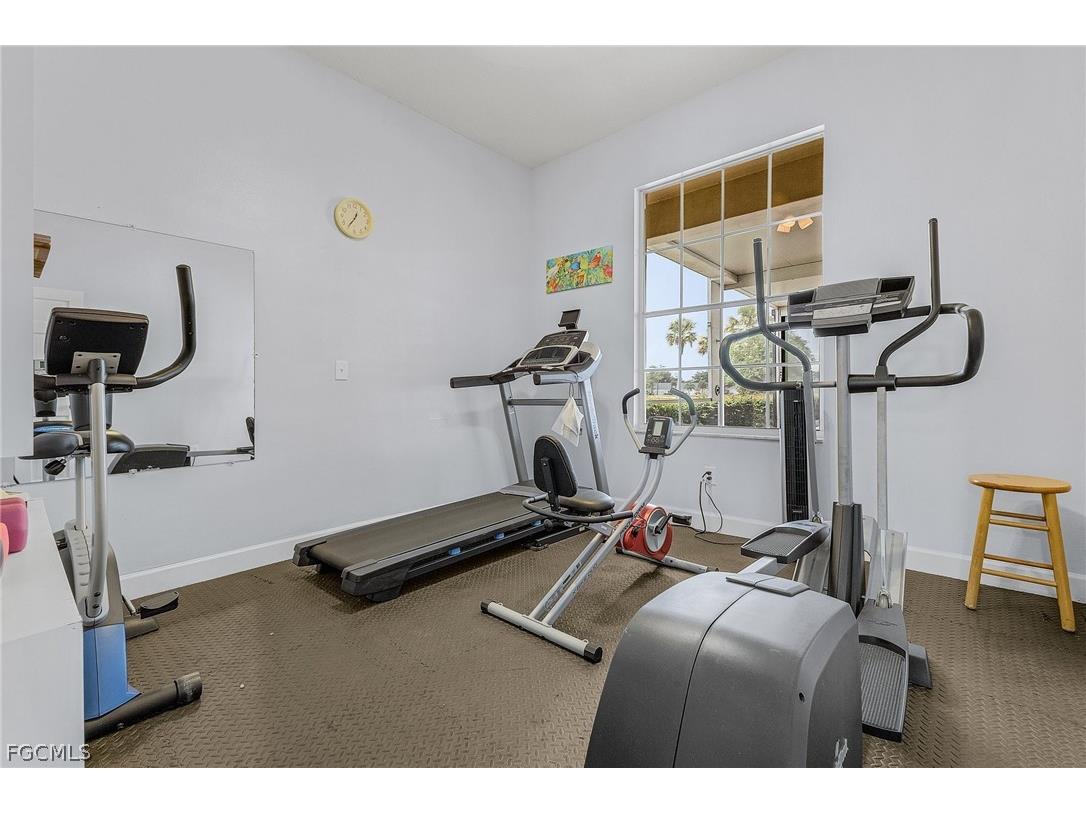 6907 Birdie Way Fort Myers FL 33919 2026006849 image23