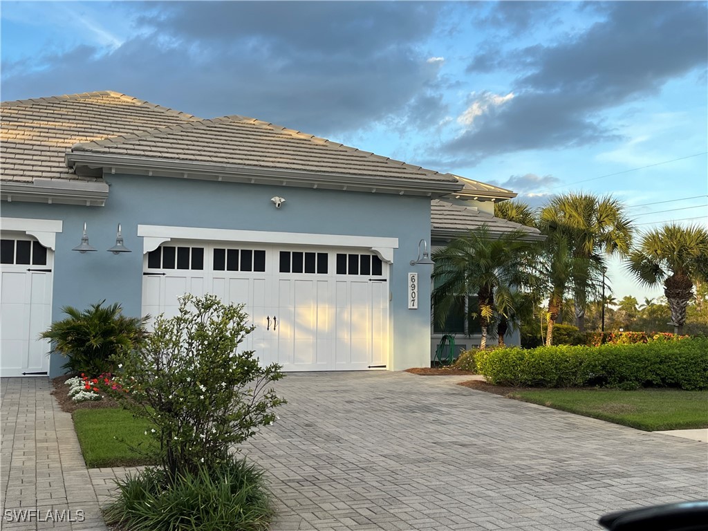 6907 Cay Court Naples FL 34113 225084057 image1