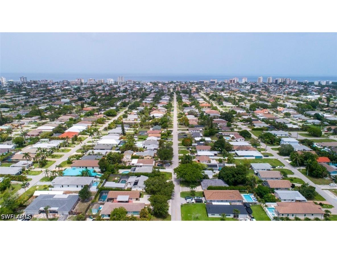 691 102nd Avenue N Naples FL 34108 226017719 image2