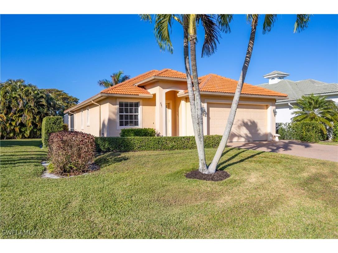 691 92nd Avenue N Naples FL 34108 226005477 image1