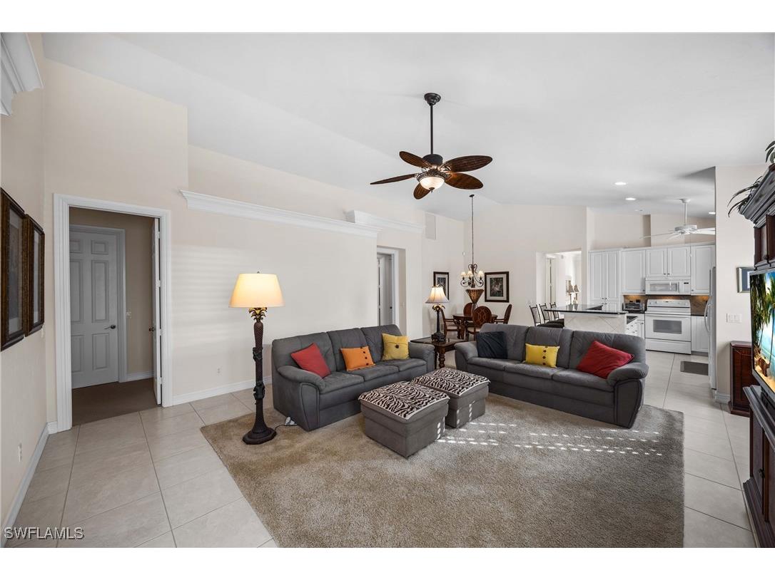 691 92nd Avenue N Naples FL 34108 226005477 image11