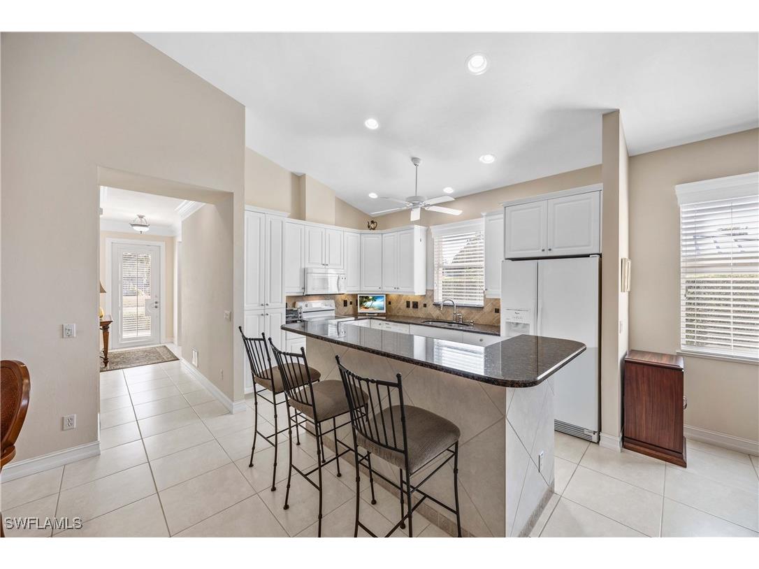 691 92nd Avenue N Naples FL 34108 226005477 image3