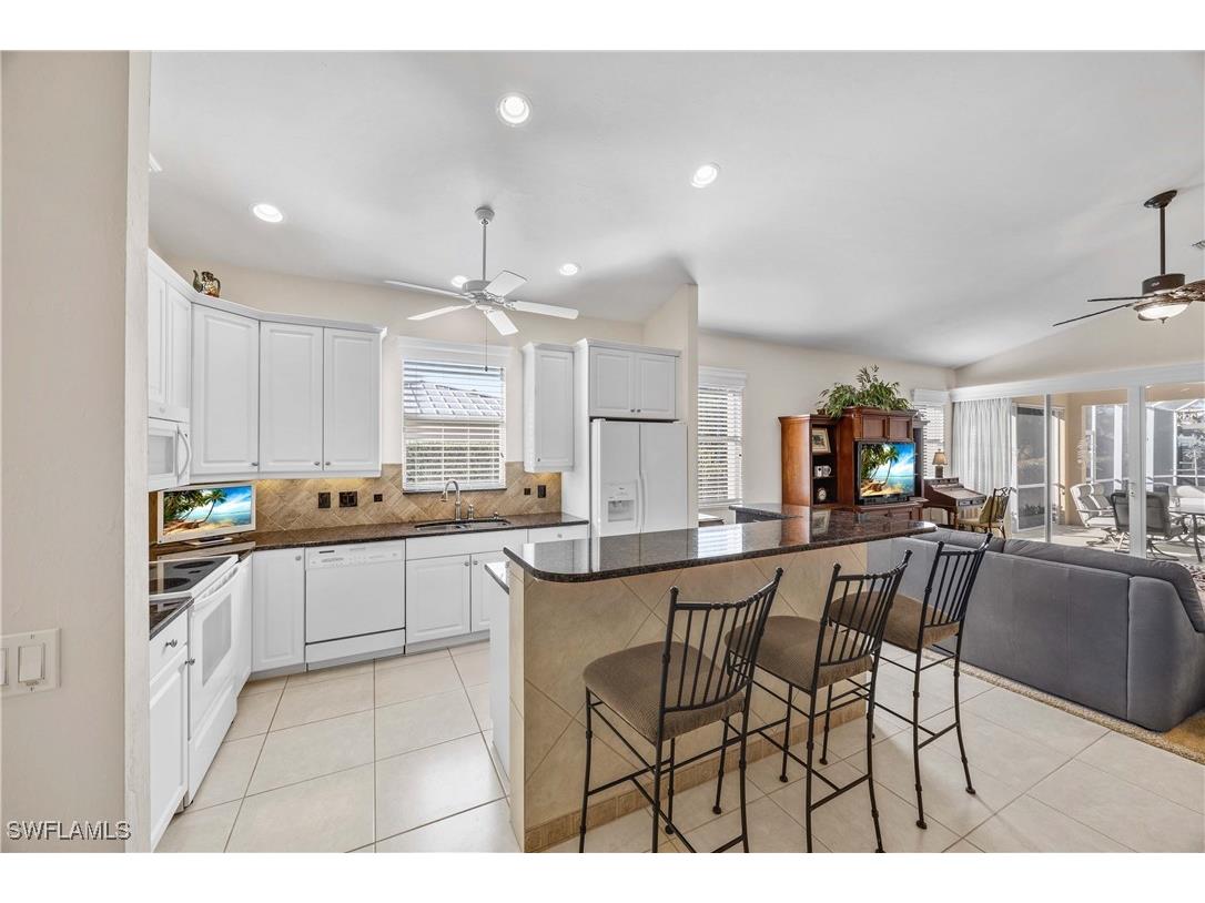 691 92nd Avenue N Naples FL 34108 226005477 image6