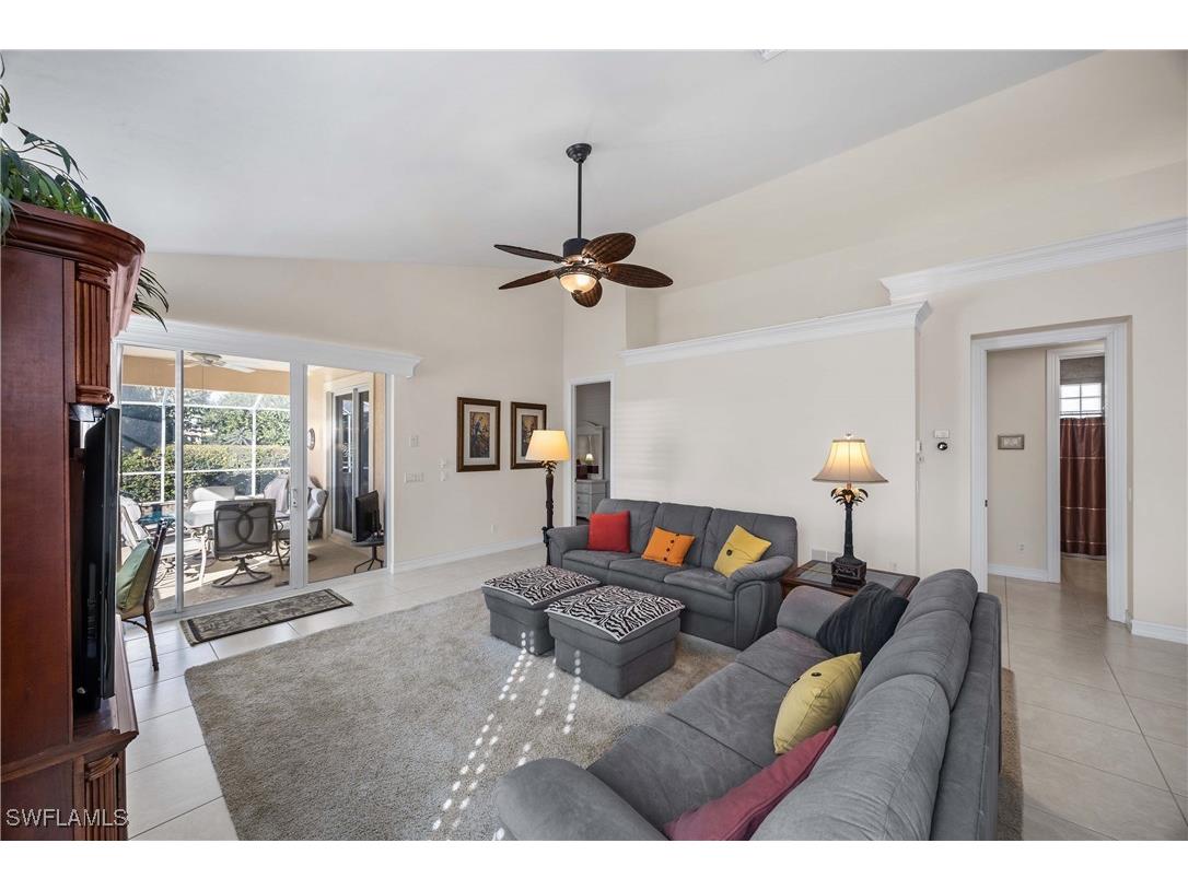 691 92nd Avenue N Naples FL 34108 226005477 image7