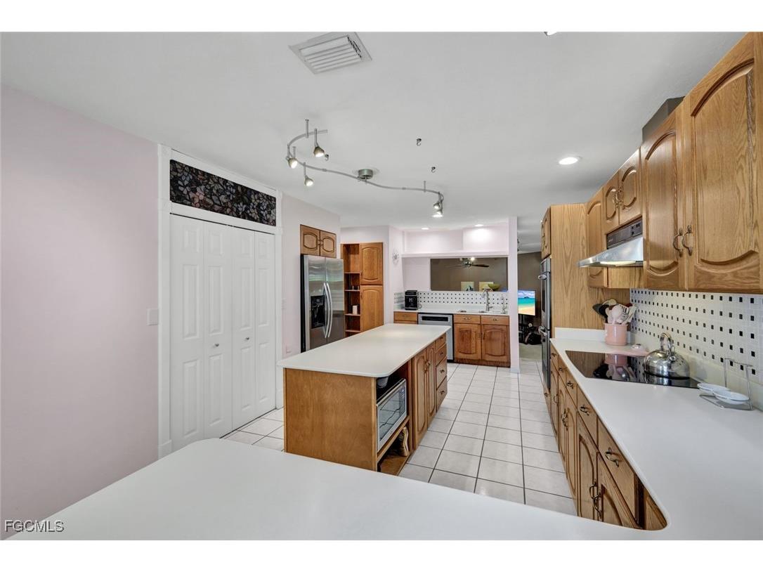 6910 Circle Drive Fort Myers FL 33905 2025017447 image11