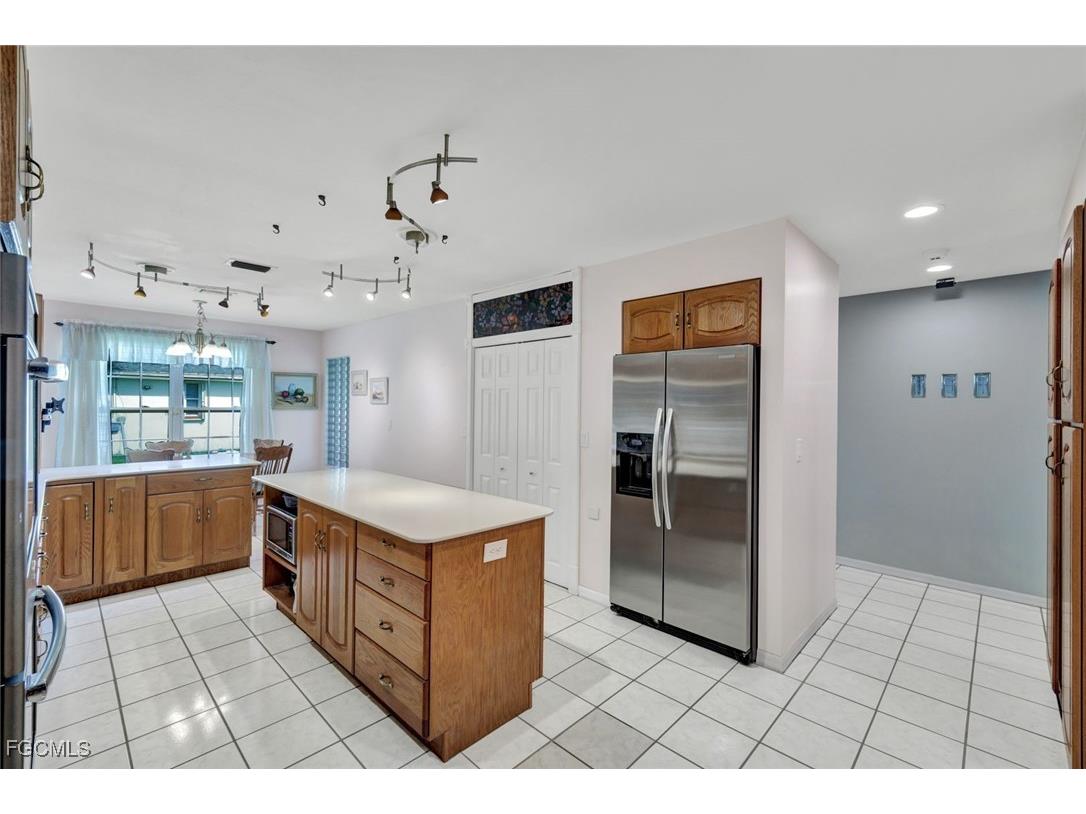 6910 Circle Drive Fort Myers FL 33905 2025017447 image12