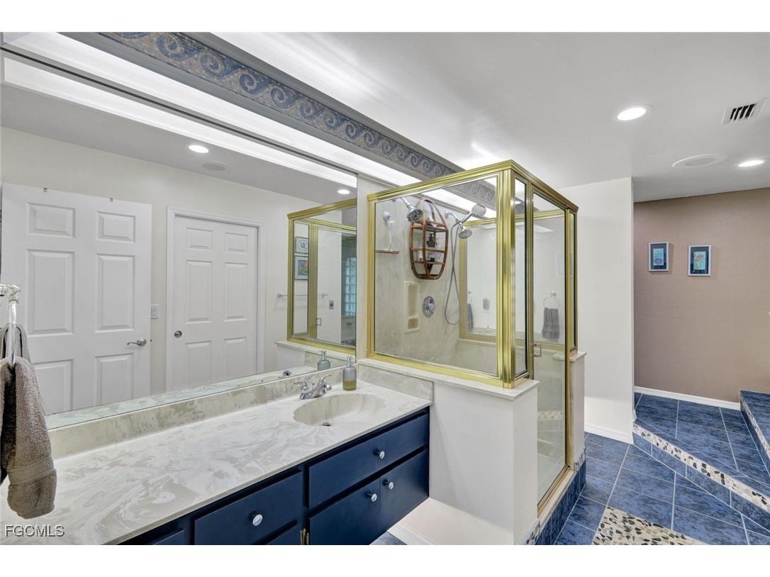 6910 Circle Drive Fort Myers FL 33905 2025017447 image16