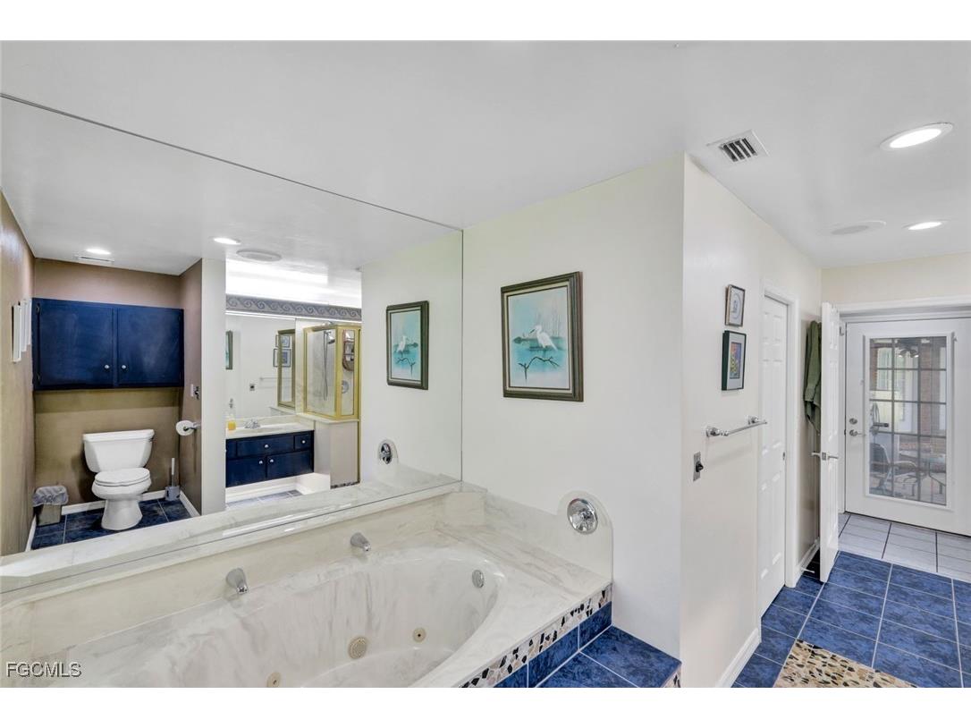 6910 Circle Drive Fort Myers FL 33905 2025017447 image18