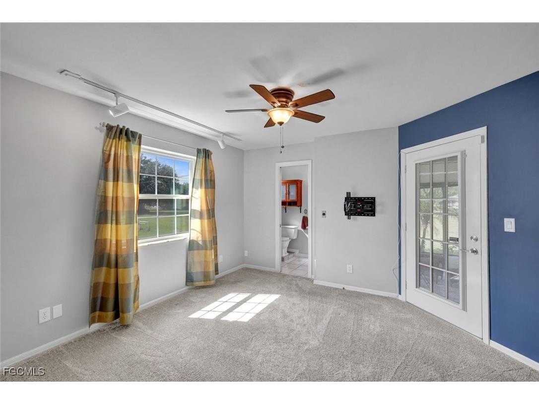 6910 Circle Drive Fort Myers FL 33905 2025017447 image19