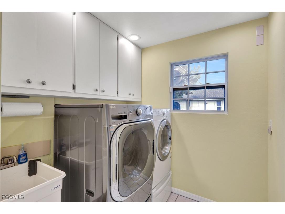 6910 Circle Drive Fort Myers FL 33905 2025017447 image26