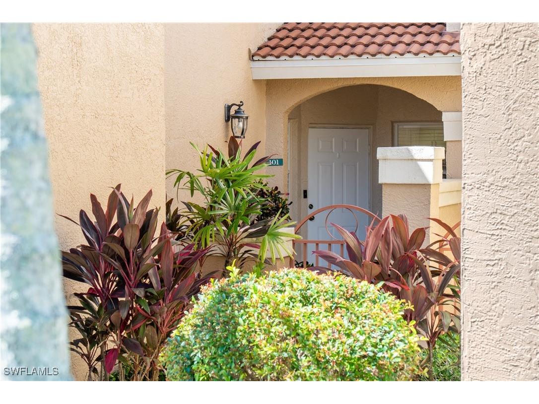 6910 Huntington Lakes Circle #101 Naples FL 34119 225065885 image40