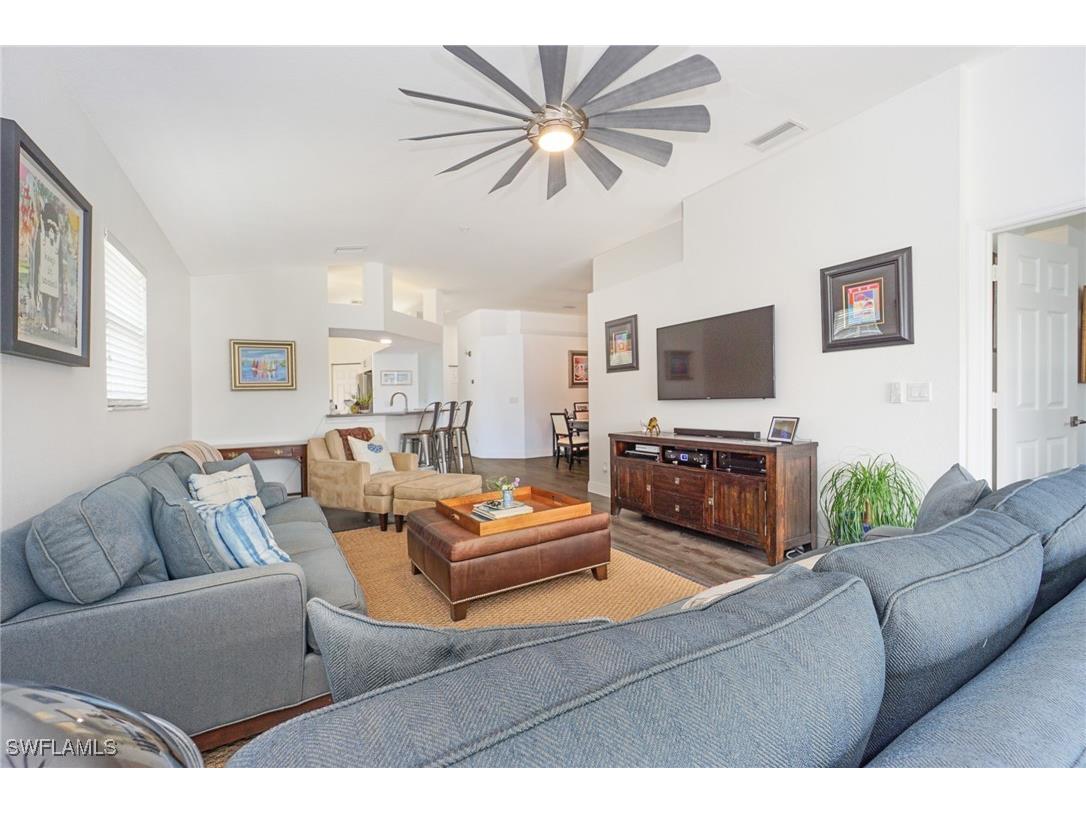 6910 Satinleaf Road N #204 Naples FL 34109 225034085 image11