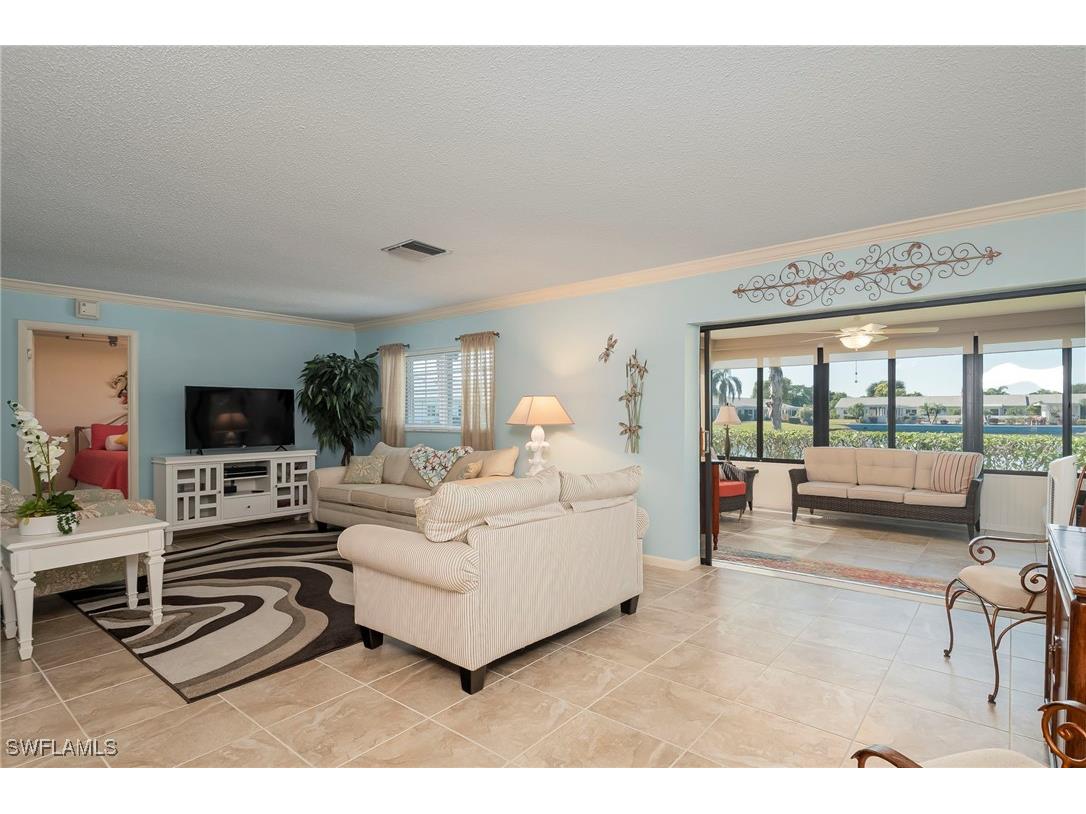 6916 Winkler Road Fort Myers FL 33919 225081704 image8