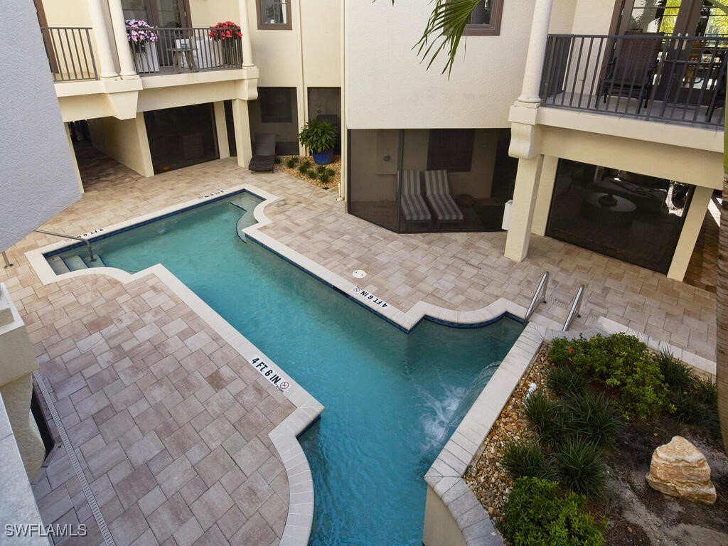 692 10th Avenue S Naples FL 34102 225073337 image10