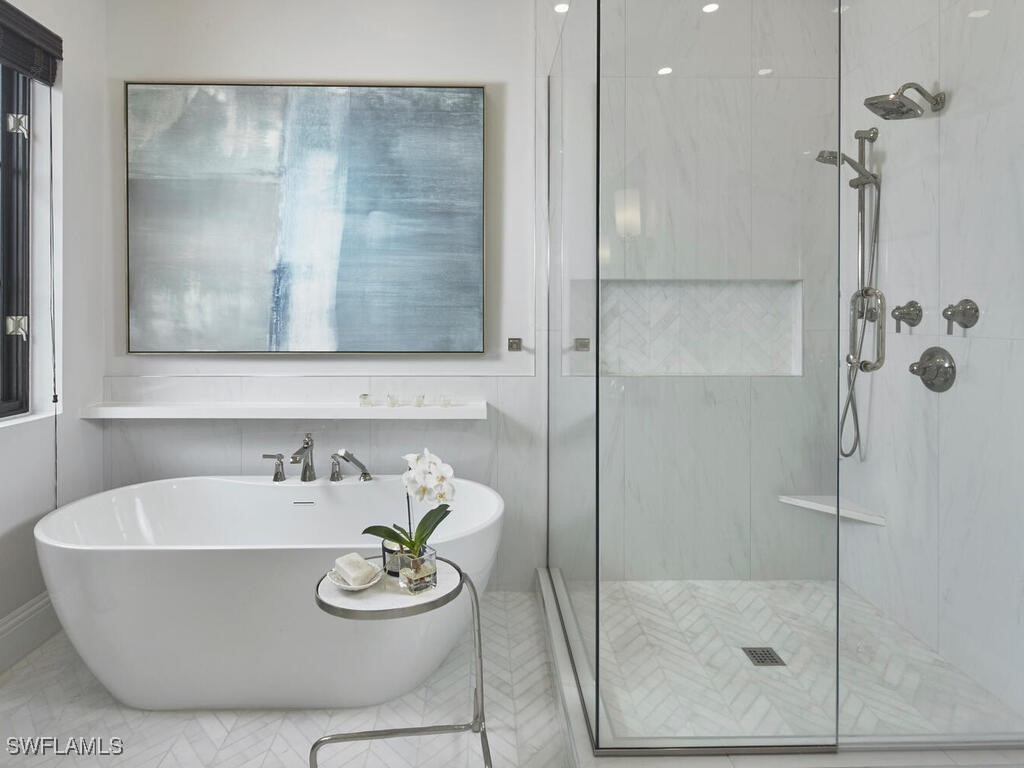 692 10th Avenue S Naples FL 34102 225073337 image14