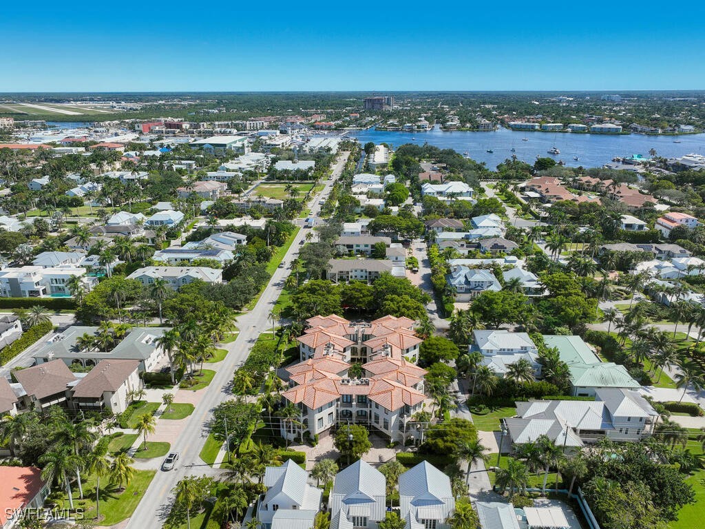 692 10th Avenue S Naples FL 34102 225073337 image26