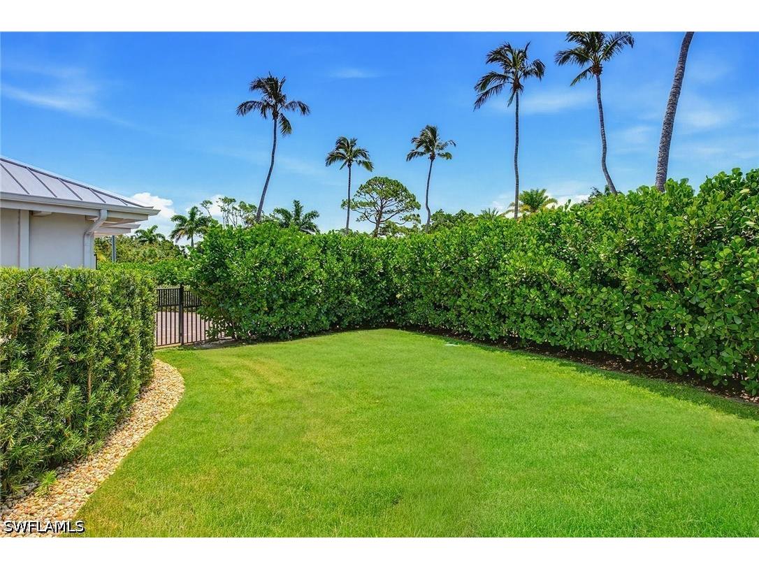 692 Banyan Boulevard Naples FL 34102 226025723 image24