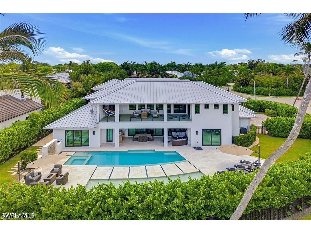 692 Banyan Boulevard Naples FL 34102 226025723 image25