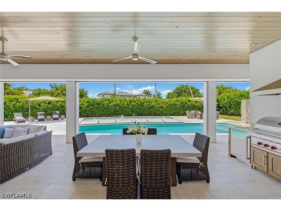 692 Banyan Boulevard Naples FL 34102 226025723 image9