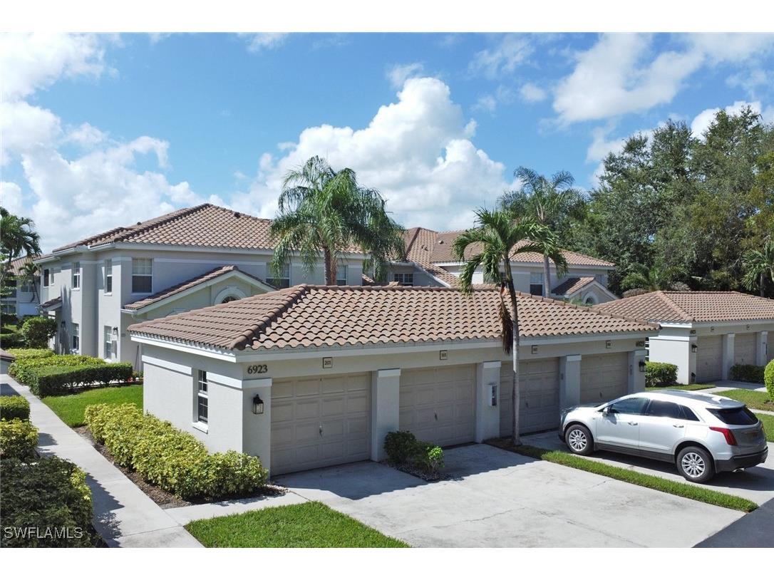 6923 Satinleaf Road N #101 Naples FL 34109 225074024 image28
