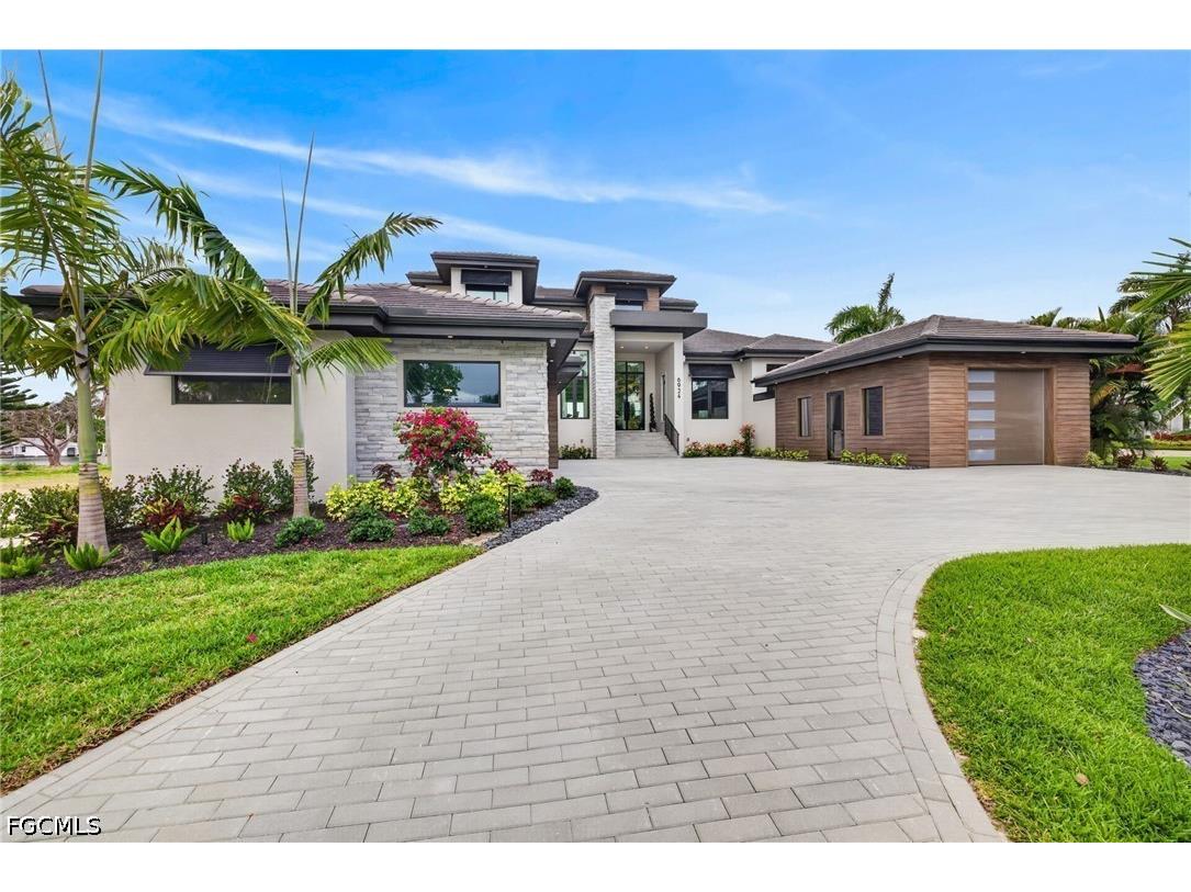6924 Old Whiskey Creek Drive Fort Myers FL 33919 2026023672 image3