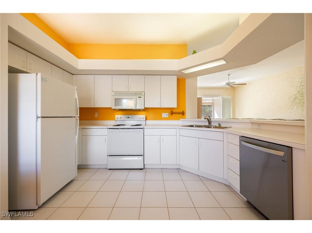 6927 Satinleaf Road N #203 Naples FL 34109 225080357 image10