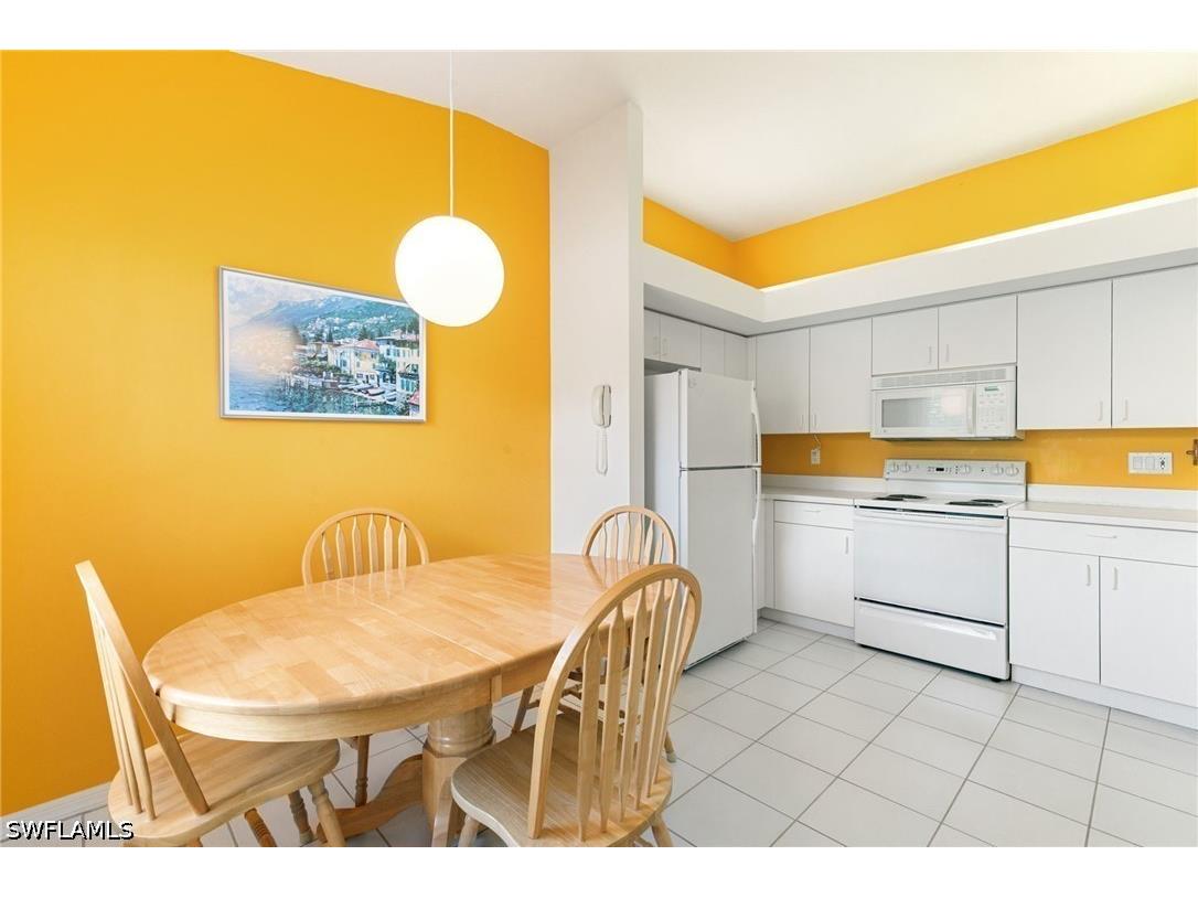 6927 Satinleaf Road N #203 Naples FL 34109 226013749 image11