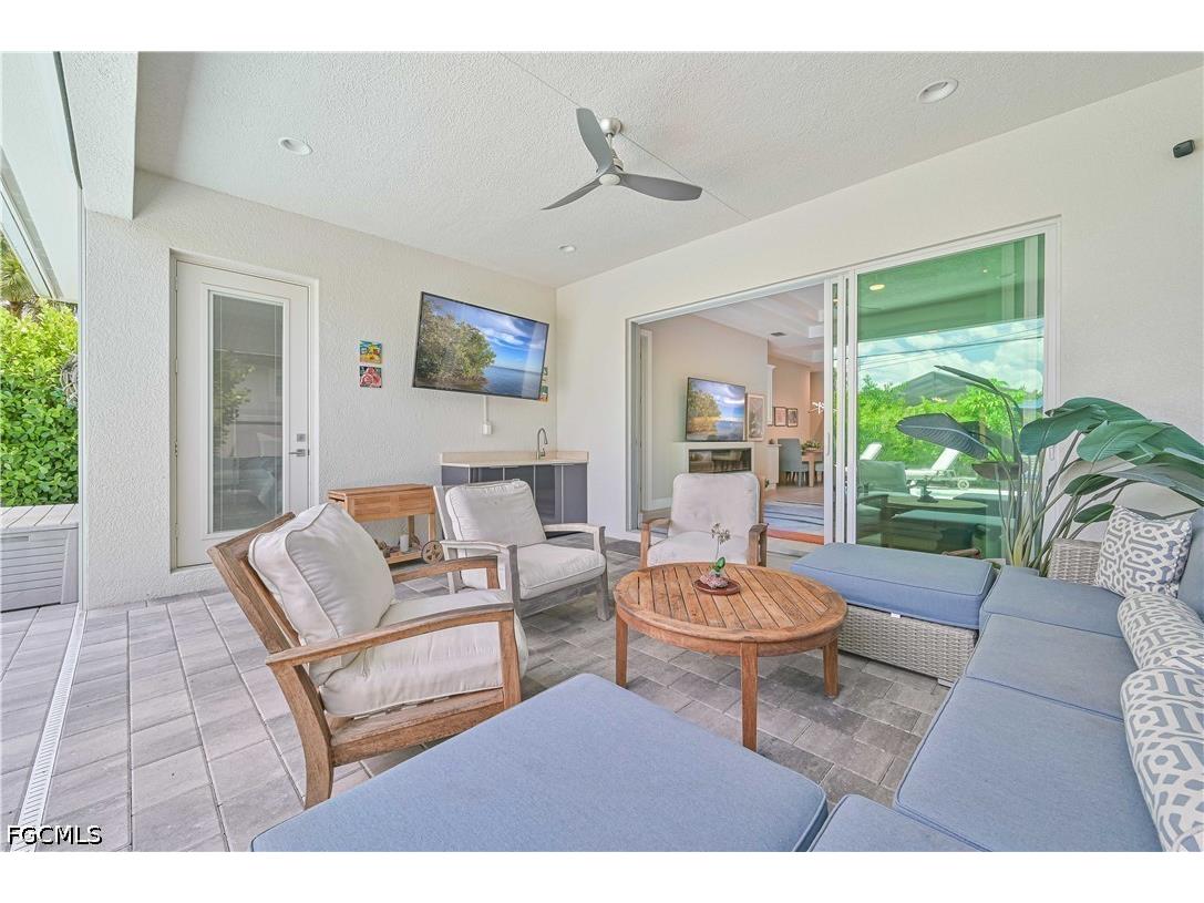 693 105th Avenue N Naples FL 34108 2026022992 image11