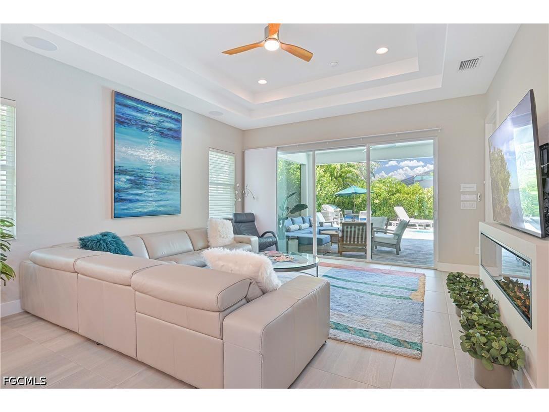 693 105th Avenue N Naples FL 34108 2026022992 image17
