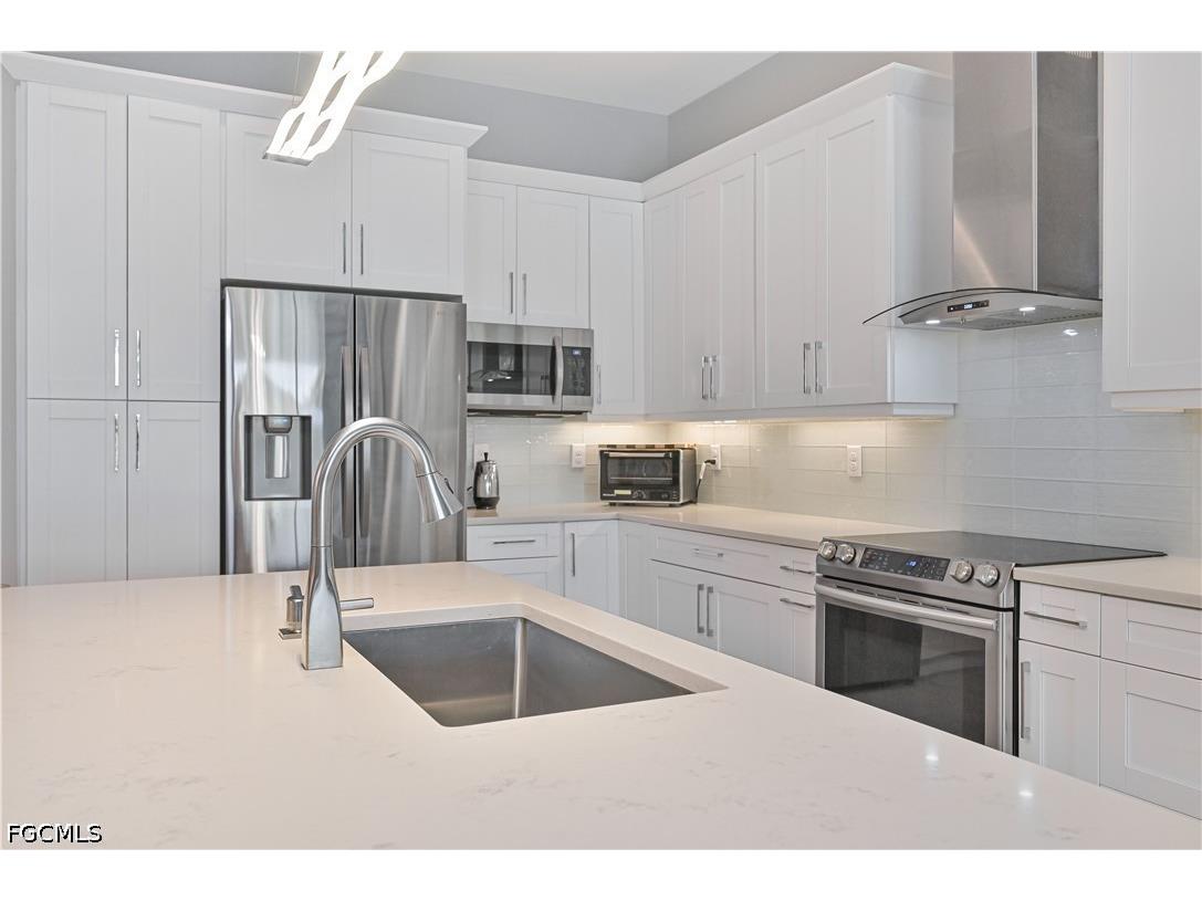 693 105th Avenue N Naples FL 34108 2026022992 image24