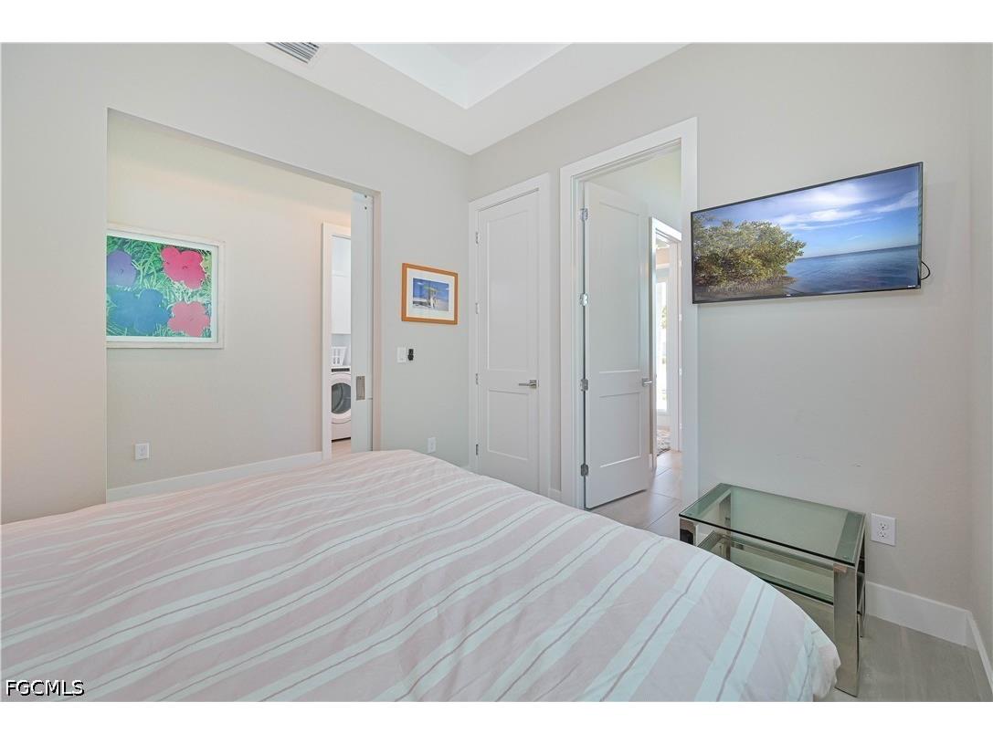 693 105th Avenue N Naples FL 34108 2026022992 image37