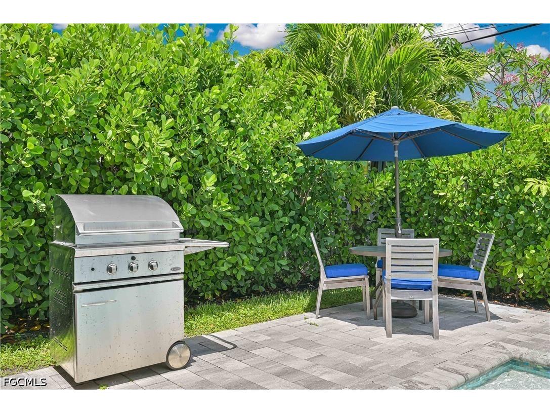 693 105th Avenue N Naples FL 34108 2026022992 image6