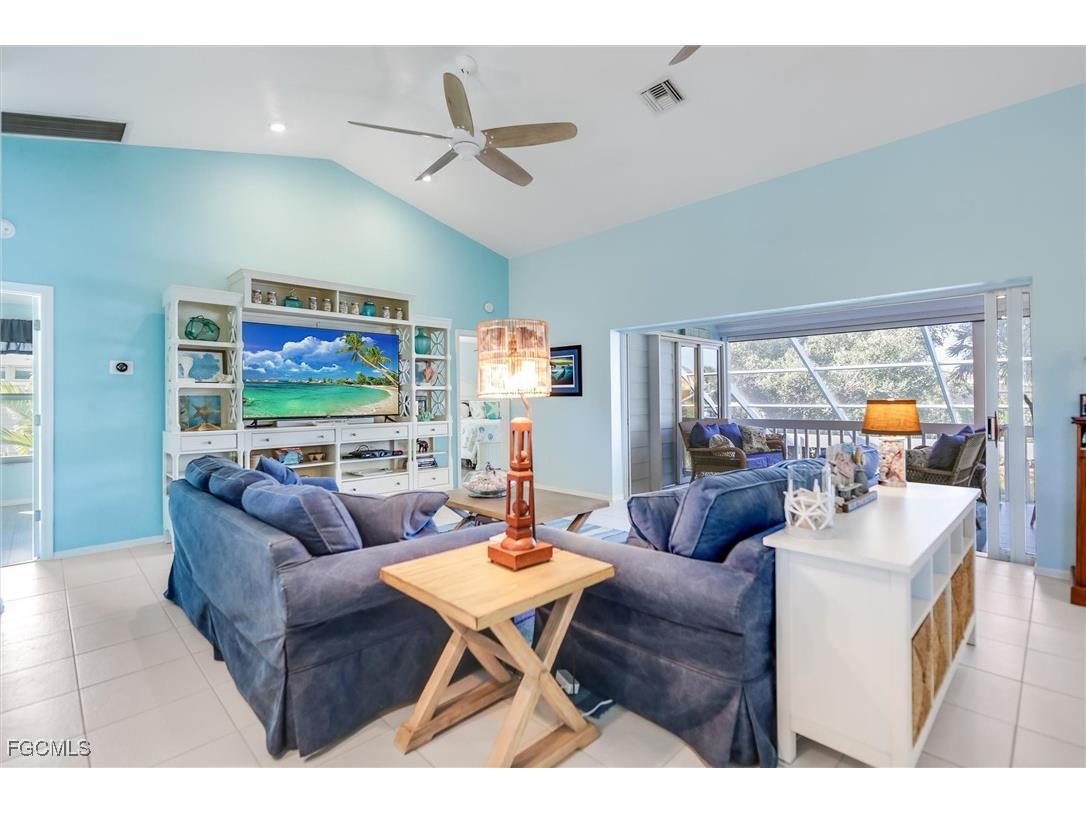 693 Emeril Court Sanibel FL 33957 2026003779 image34