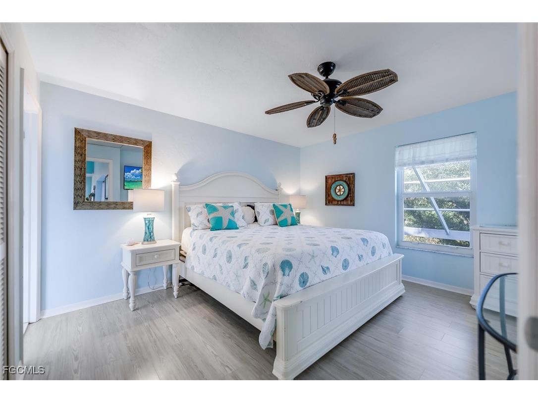 693 Emeril Court Sanibel FL 33957 2026003779 image41