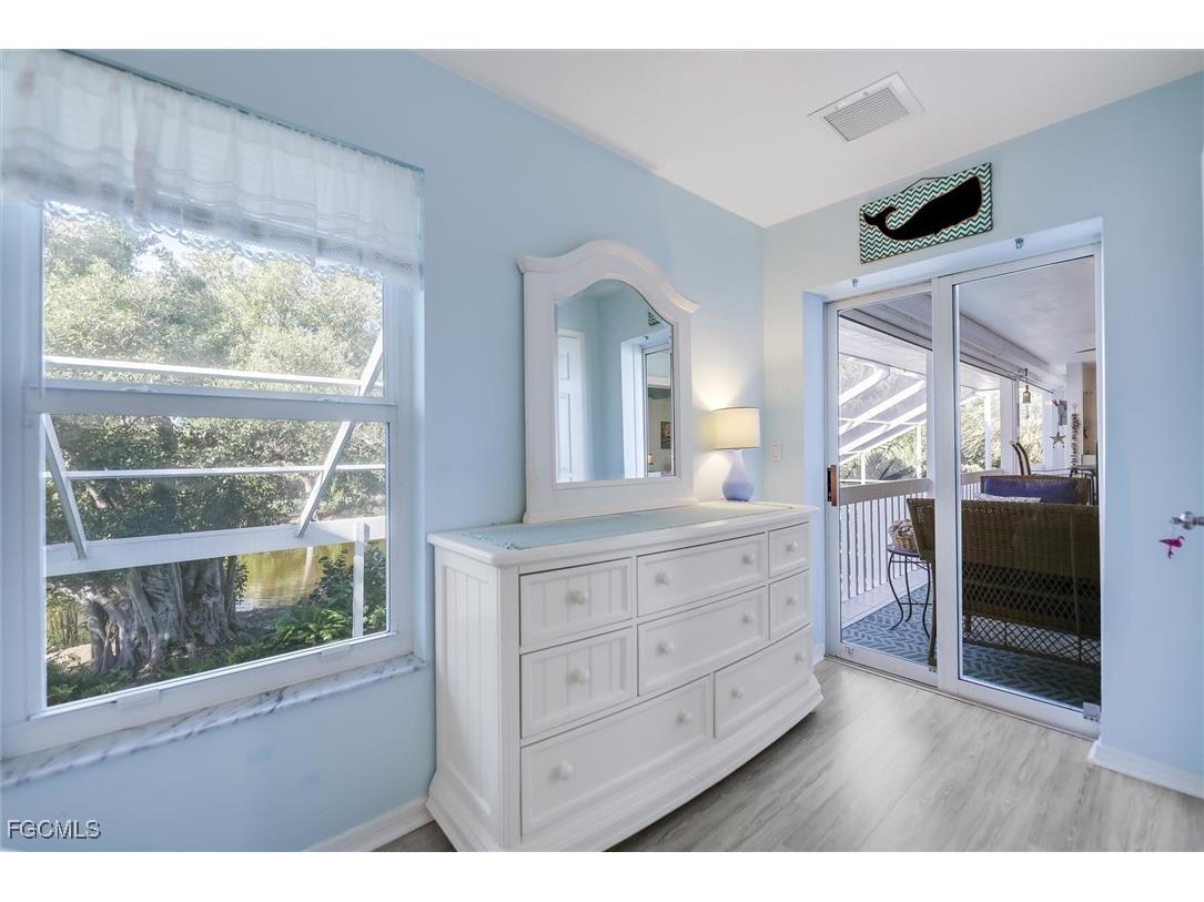 693 Emeril Court Sanibel FL 33957 2026003779 image44