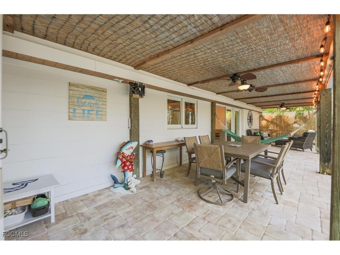 693 Emeril Court Sanibel FL 33957 2026003779 image45