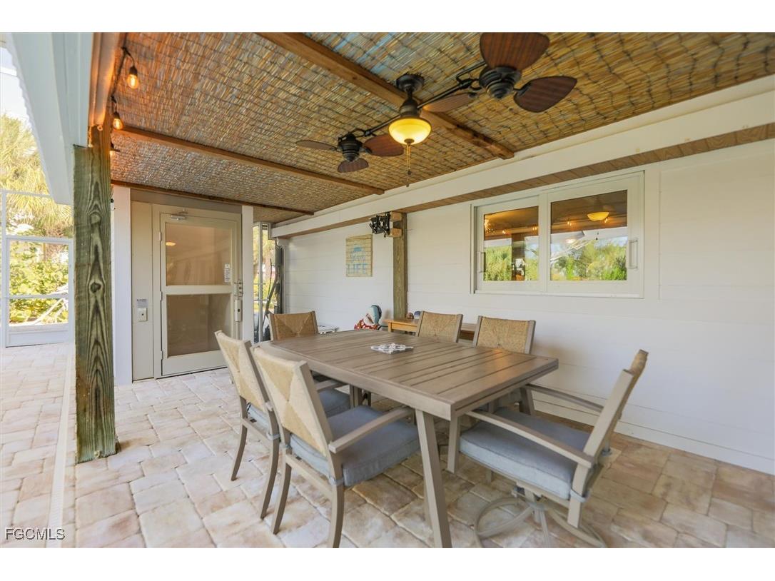 693 Emeril Court Sanibel FL 33957 2026003779 image47