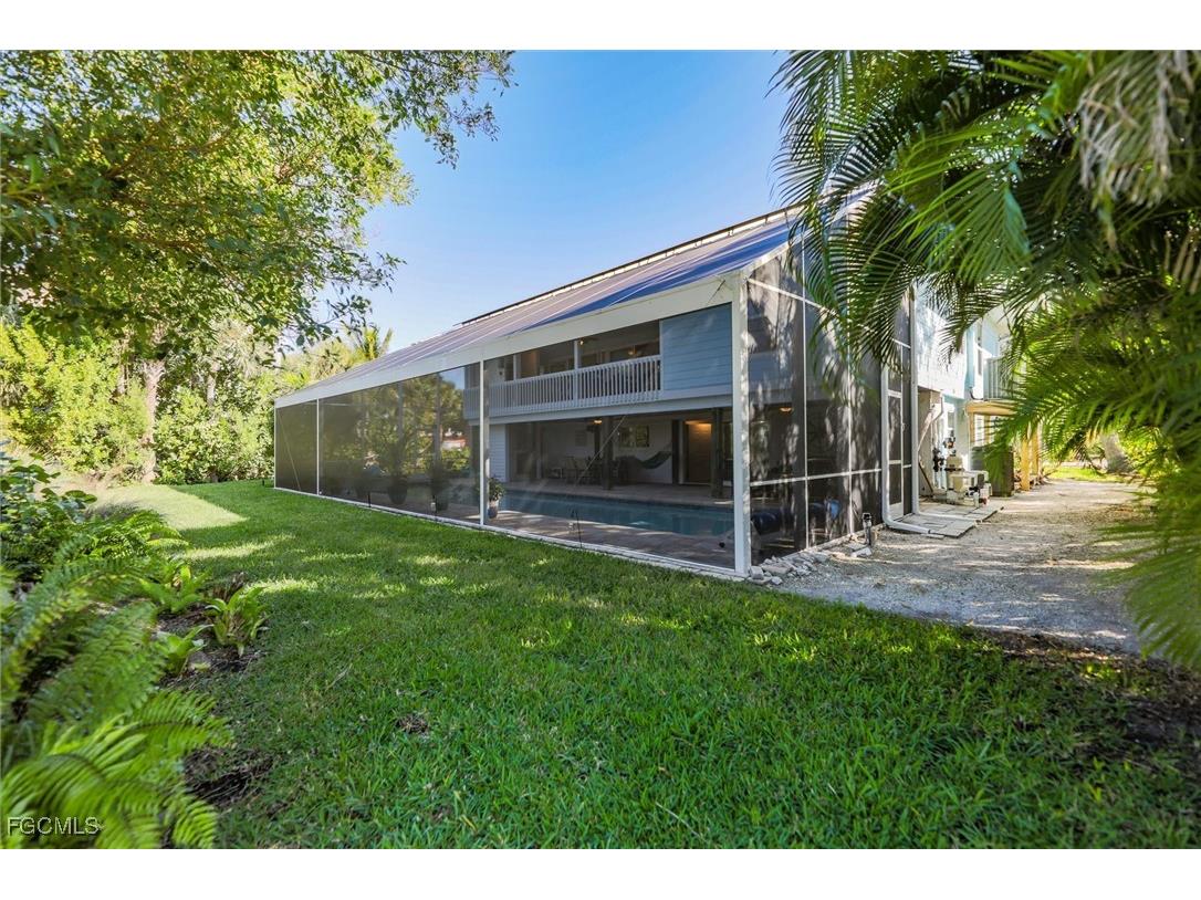693 Emeril Court Sanibel FL 33957 2026003779 image5