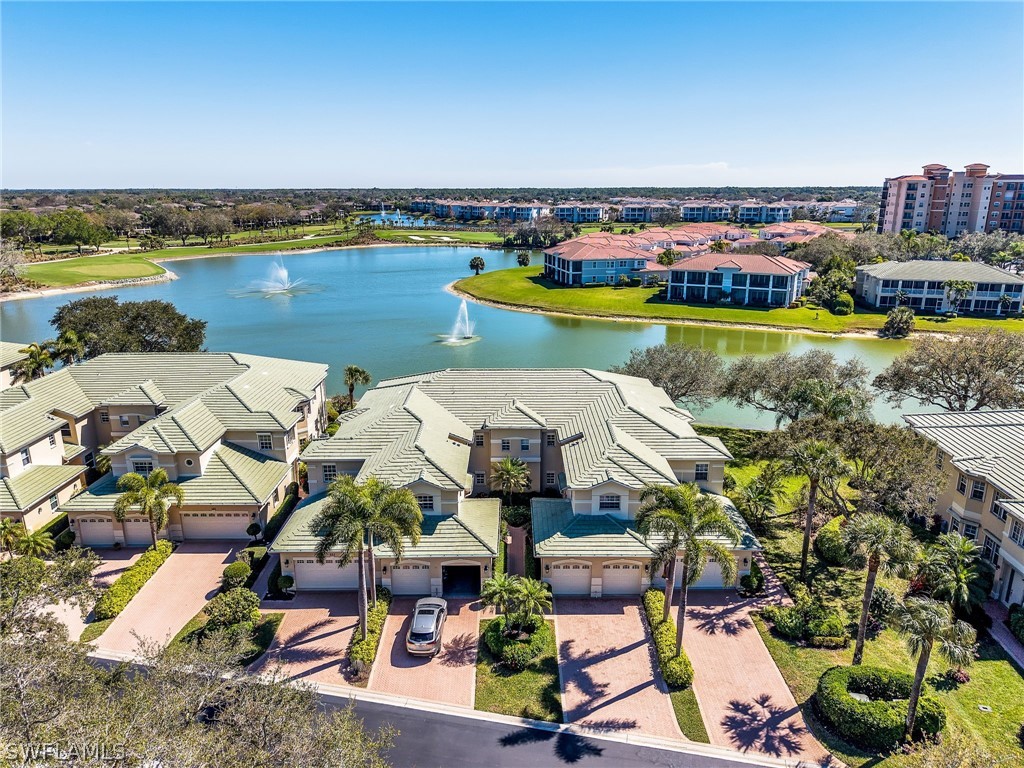 693 Vintage Reserve Circle #16C Naples FL 34119 226008050 image1