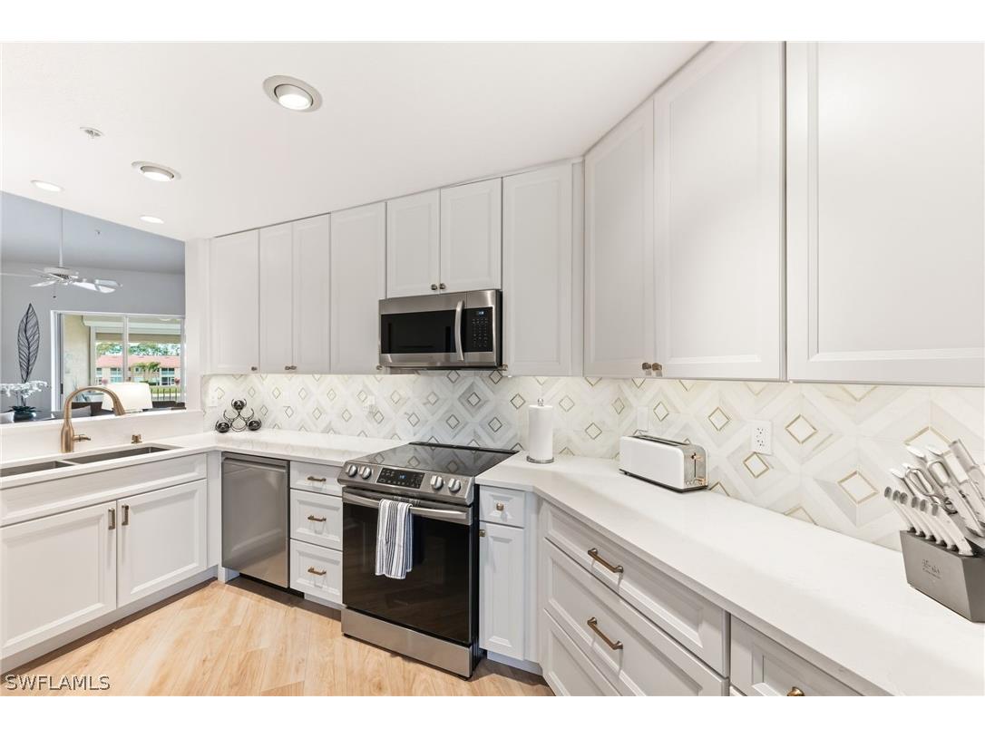 6930 Huntington Lakes Circle #203 Naples FL 34119 226012146 image6
