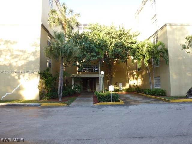 6930 Miami Gardens Drive #201 Hialeah FL 33015 225052264 image2