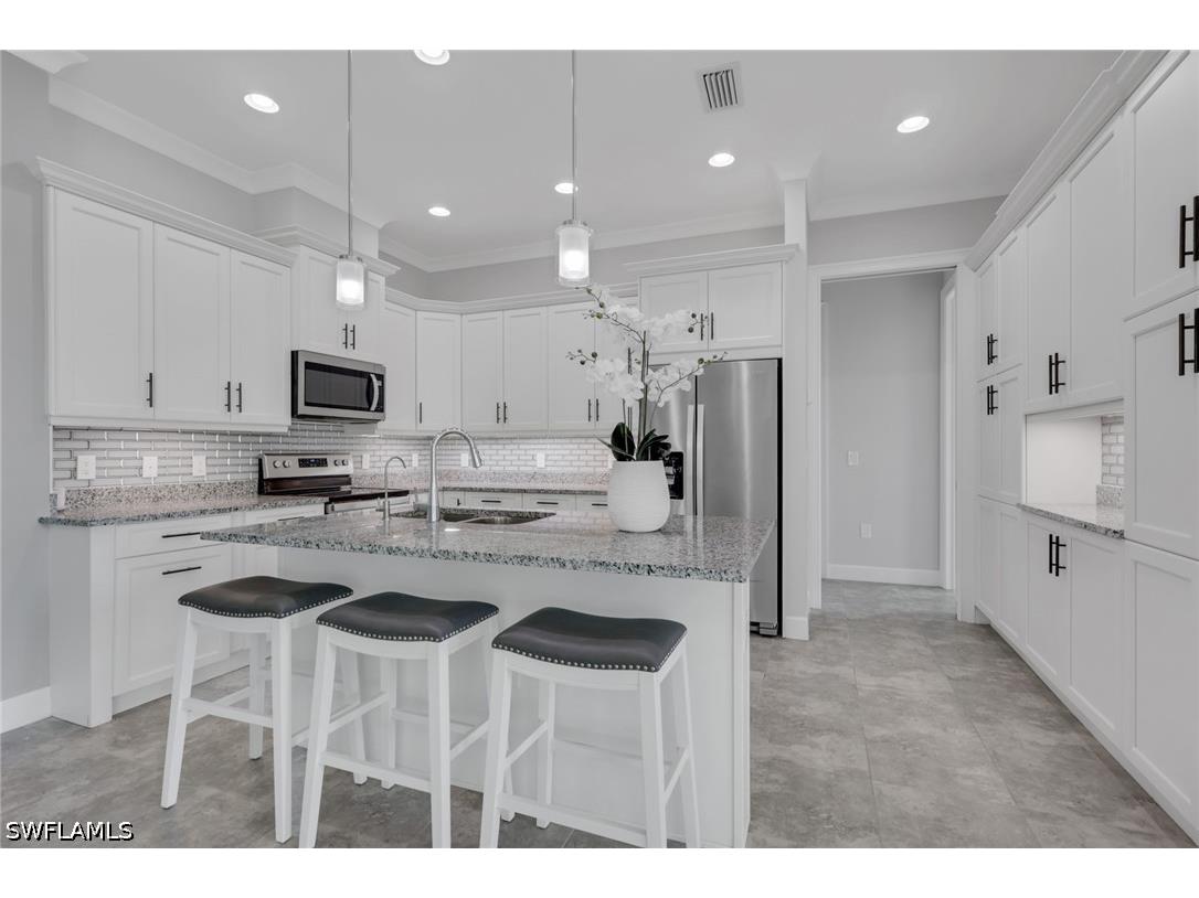 6933 Saona Court Naples FL 34113 226011236 image10