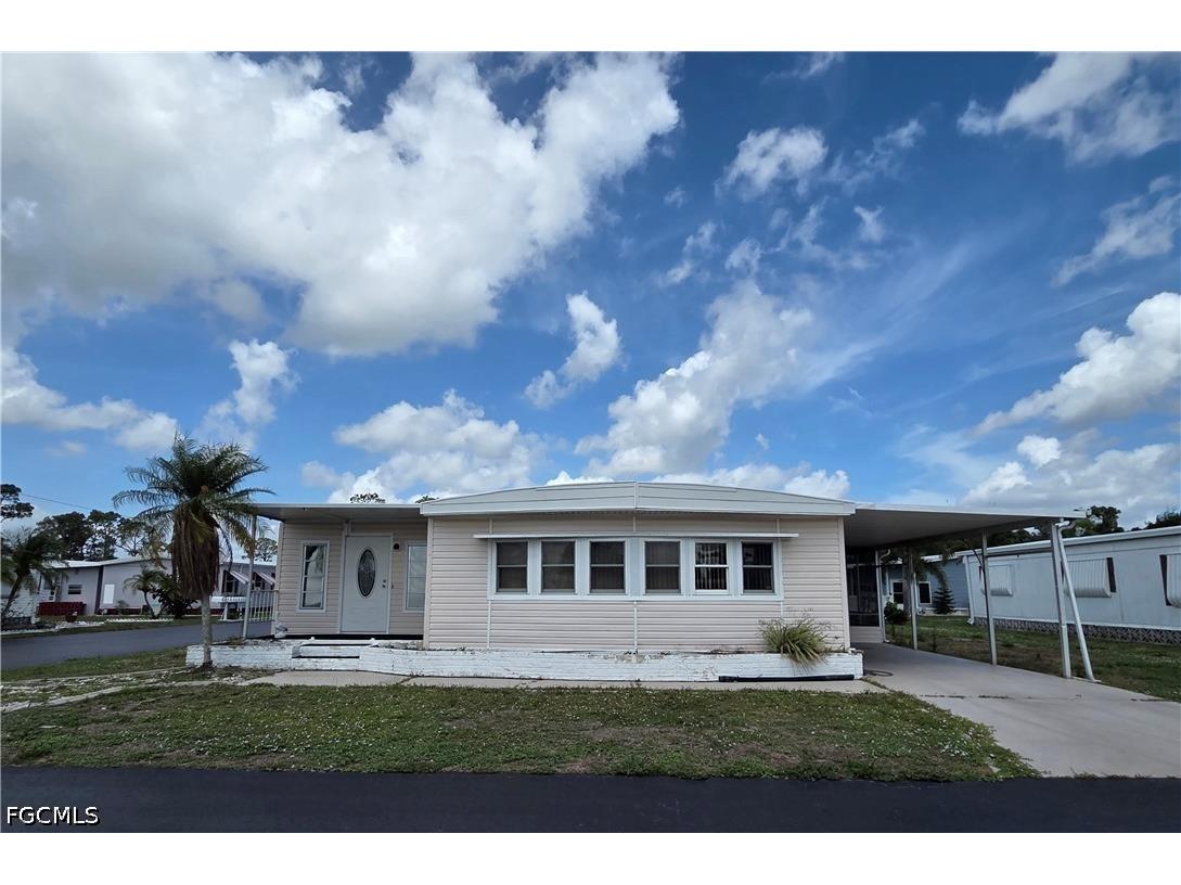 694 Dream Lane North Fort Myers FL 33917 2026017308 image1