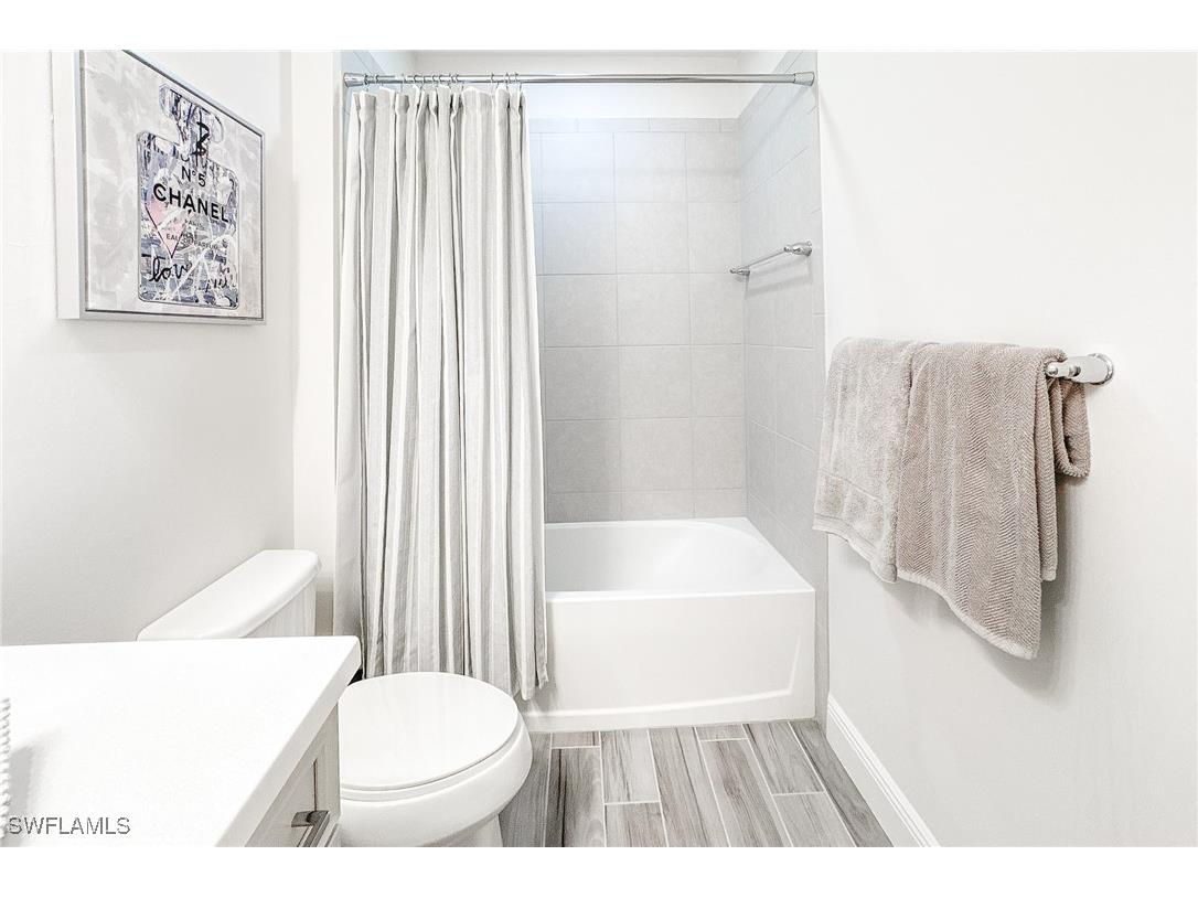 6940 Avalon Circle #503 Naples FL 34112 225069848 image22