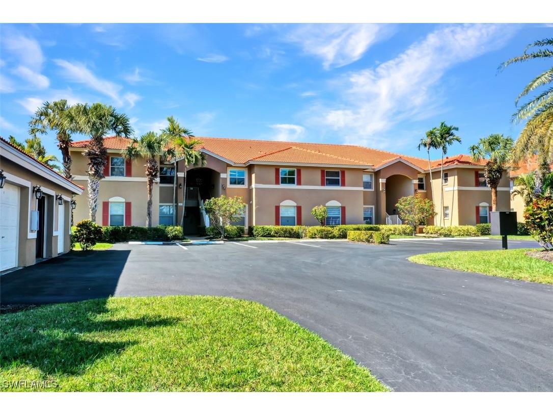 6940 Huntington Lakes Circle #202 Naples FL 34119 223015007 image1