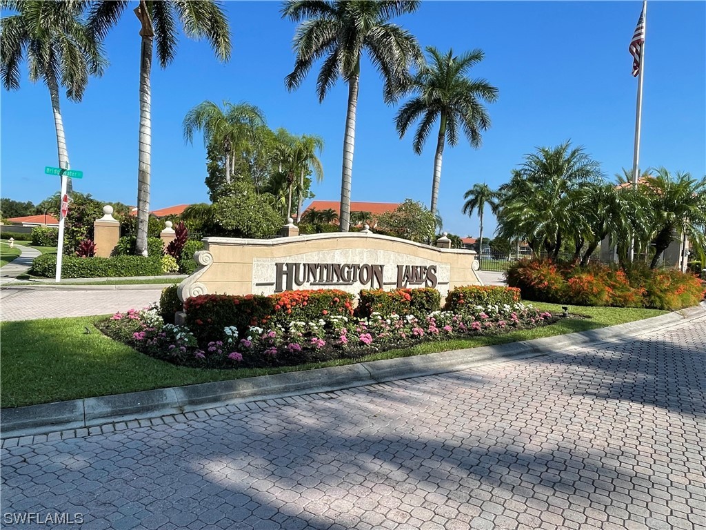 6940 Huntington Lakes Circle Naples FL 34119 223042517 image1